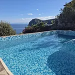 펜션 House With Garden And Sea View In 리파리