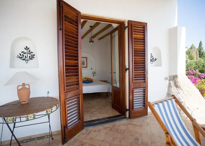 Casa vacanze House With Garden And Sea View In Città di Lipari